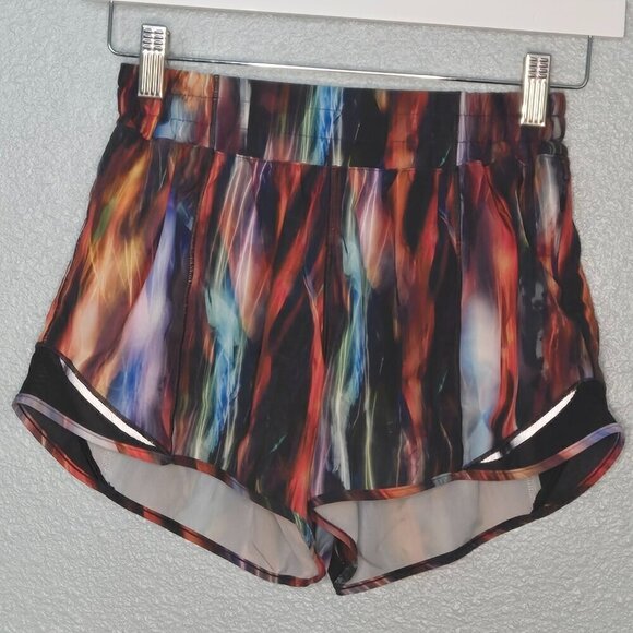 Lululemon Hotty Hot Short II *Long 4" - 4 Chroma Fusion Multi/Black - Picture 3 of 6
